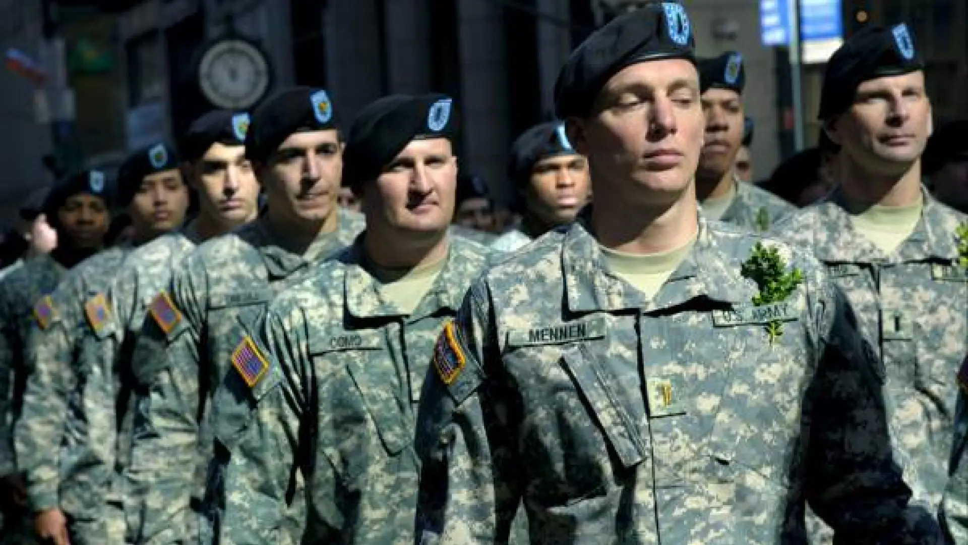 Detienen a una extrabajadora del Ejército de EEUU acusada de filtrar información clasificada a la prensa