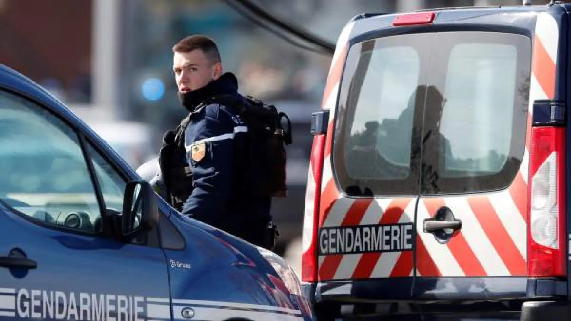 Rescatan a un niño de nueve años que llevaba más de un año encerrado en una furgoneta en Francia