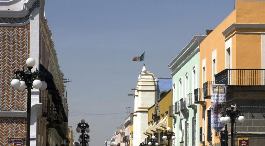 Comercios del centro de Puebla, con incertidumbre sobre beneficios del Mundial 2026
