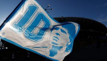 Equipo médico de Maradona era «un grupo de improvisados», acusa fiscal al abrir nuevo juicio