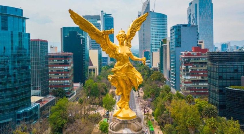 Fitch ratifica calificación a México pero advierte sobre crecimiento moderado y desafíos fiscales