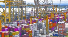 Ecuador anuncia que eleva al 100% los aranceles a productos procedentes de Colombia