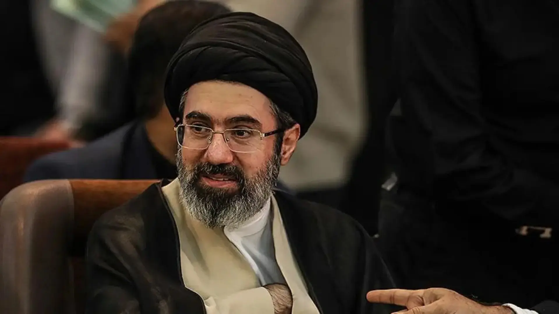Mojtaba Jamenei difunde un nuevo mensaje y amenaza con que su armada está lista para causar «nuevas derrotas» a EEUU
