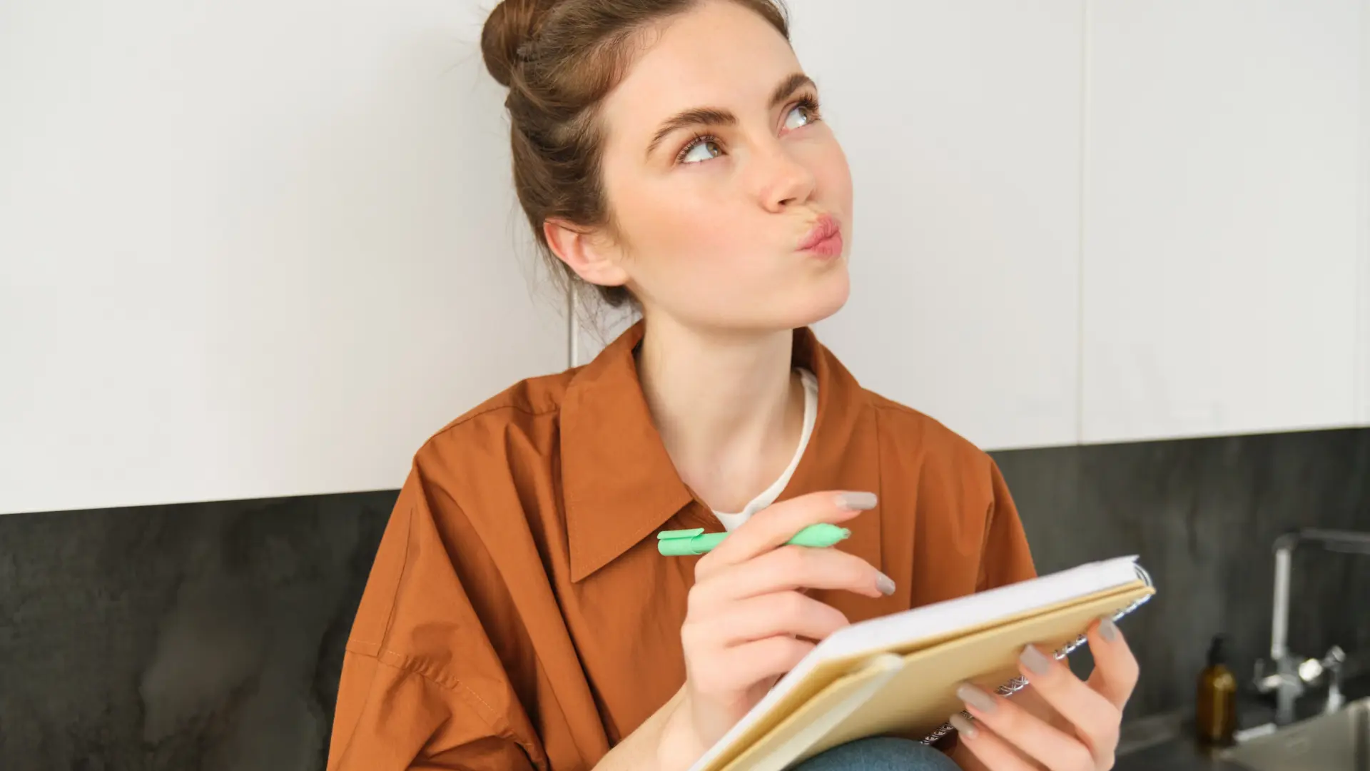 Isabel Fernández, experta en bienestar: «Las personas inteligentes suelen tener menos amigos que la media»