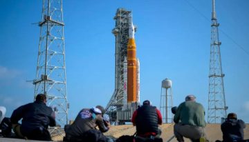 Artemis II despega rumbo a la órbita lunar