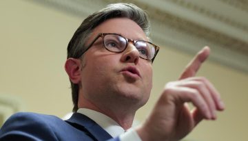 Republicanos anuncian un acuerdo que debe terminar con caos en aeropuertos de Estados Unidos