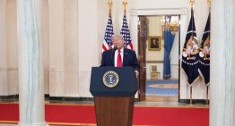 Trump afirma que EU ha logrado «victorias rápidas, decisivas y aplastantes» en Irán