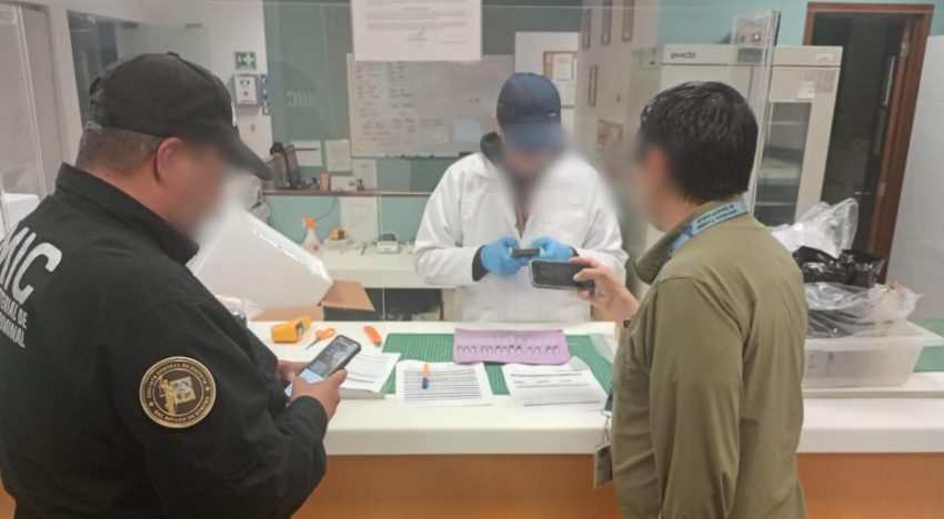 Salud investiga muertes en Hermosillo ligadas a sueros vitaminados; analizan muestras