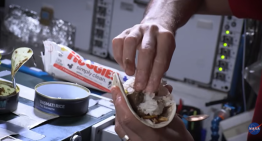 Artemis II: así es el menú de los astronautas en su viaje alrededor de la Luna