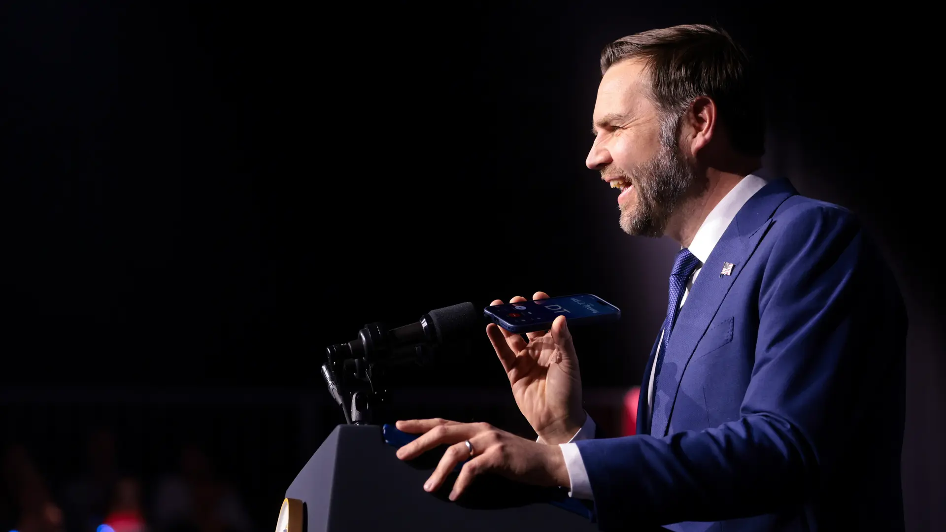 Vance llama a Trump en pleno mitin con Orban en Budapest: «Me encanta Viktor, tenemos una relación tremenda»