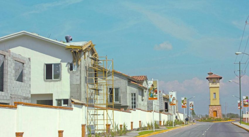 Falta de agua frena la construcción de 150,000 viviendas en México