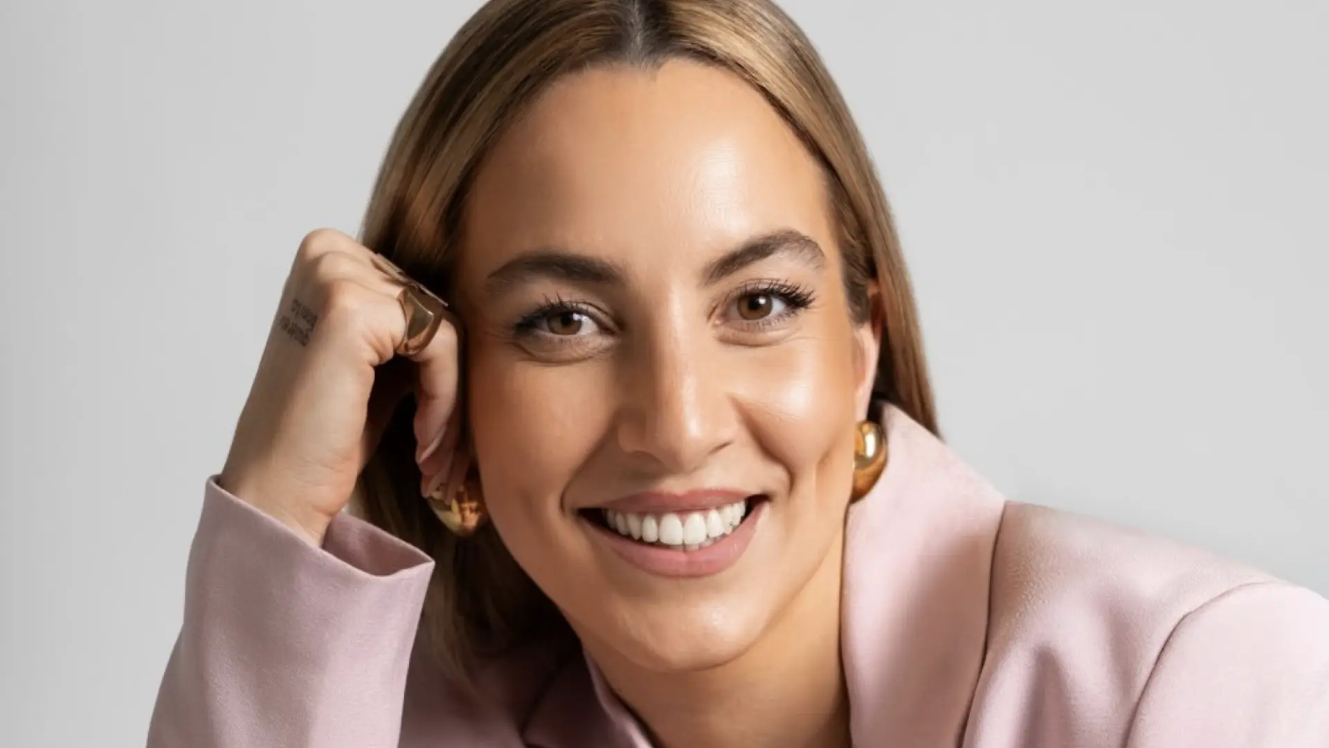 Paula Orell, psicóloga: «Cuanto antes atiendas tu tristeza, antes se va a ir»