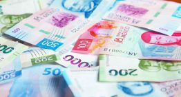 Peso mexicano cierra estable frente al dólar en mercado atento a noticias sobre Oriente Medio