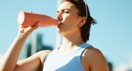 ¿Puede una bebida deportiva casera ser tan efectiva como una comercial?