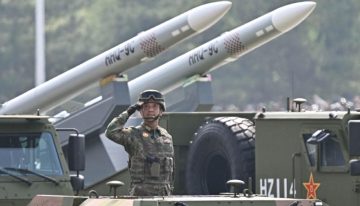 China prepararía armas para Irán, dice CNN