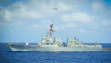 EU envía a dos destructores a iniciar el desminado del estrecho de Ormuz