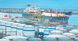 Crudo subió tras informe de ataques aéreos y lucha de poder en Irán