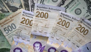 Gobierno de Venezuela anuncia aumento de ingreso mensual para trabajadores a 240 dólares