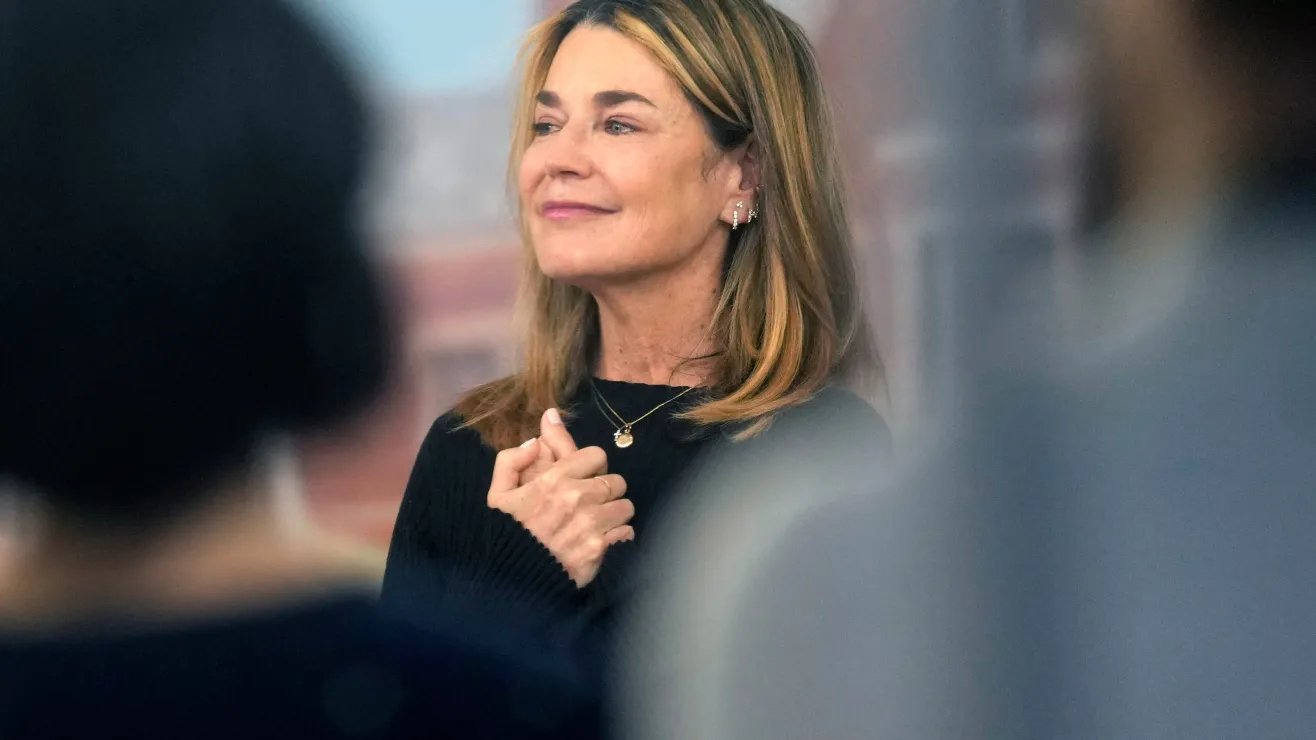 VIDEO: Savannah Guthrie rompió en llanto al regresar a NBC tras la desaparición de su madre
