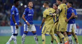 El picante final de Cruzeiro vs Boca: corridas y empujones tras un partido repleto de discusiones en la Copa Libertadores 2026