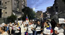 No se rinden: Familias llevan 100 días exigiendo libertad de presos políticos en El Helicoide y El Rodeo I (VIDEOS)
