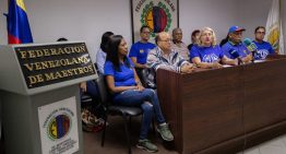 Gremio docente sigue presionando al chavismo para que mejore los salarios y las condiciones laborales