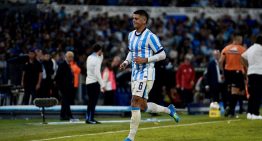 La noche negra de Marcos Rojo: del reclamo por el penal al error grosero y la infantil expulsión en Racing vs River