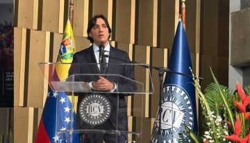 Quién es Luis Pérez, el sustituto de la excuñada de Nicolás Maduro como nuevo presidente del BCV