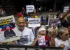 Ministerio Público recibió a familias de presos políticos de El Rodeo I y prometió «garantías judiciales»
