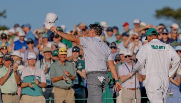Rory McIlroy brilló en Augusta con una racha de birdies y sacó seis golpes de ventaja en un Masters que ya se quedó sin argentinos
