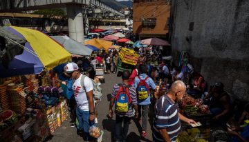 ¿Por qué la «mejora económica» no se siente en el bolsillo del venezolano?