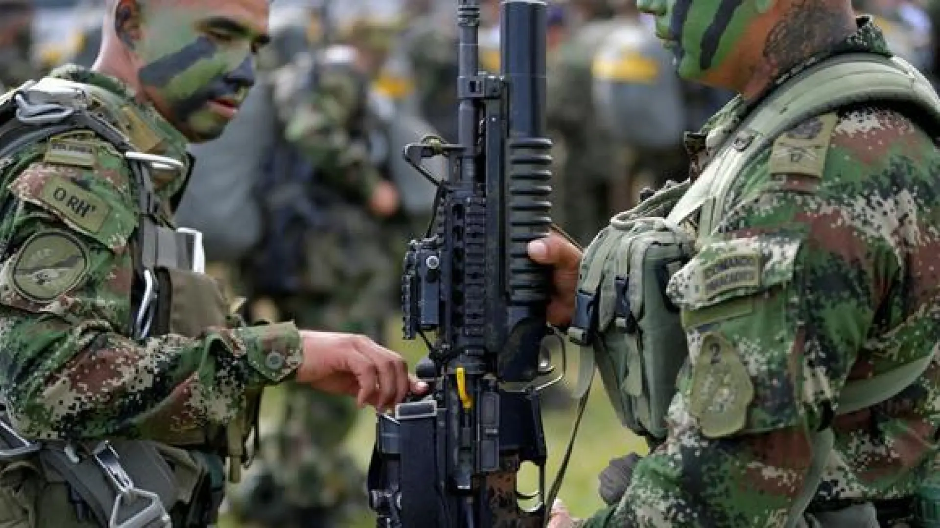 Al menos siete muertos y 17 heridos por un ataque terrorista en la Vía Panamericana en Colombia