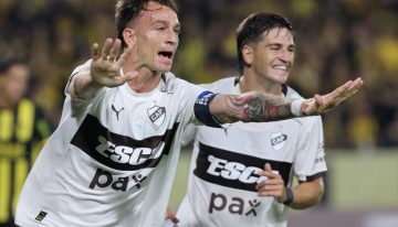 El resumen de Peñarol vs Platense: el «Calamar» se regaló un triunfo histórico en Montevideo y celebró por primera vez en la Copa Libertadores 2026