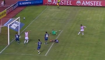 La espectacular salvada que le dio el triunfo a Racing en la Copa Sudamericana: Pardo, otra vez héroe de la Academia