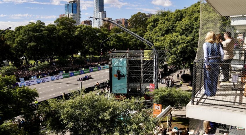 Ver a Colapinto desde un balcón de Avenida del Libertador: el día en que el barrio más paquete de Buenos Aires se convirtió en Montecarlo por un rato
