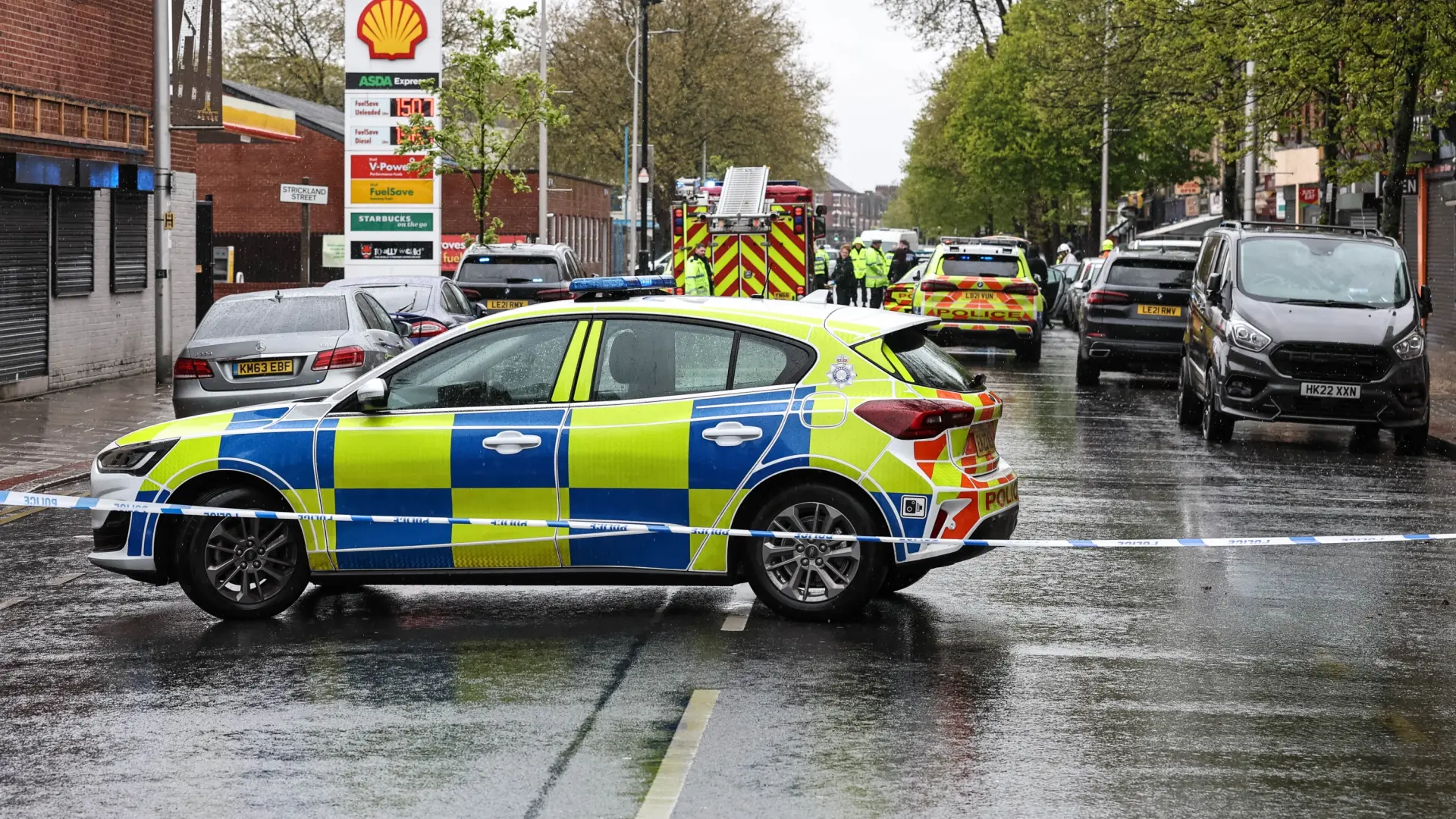 Al menos dos heridos en un ataque con cuchillo contra una sinagoga en Londres