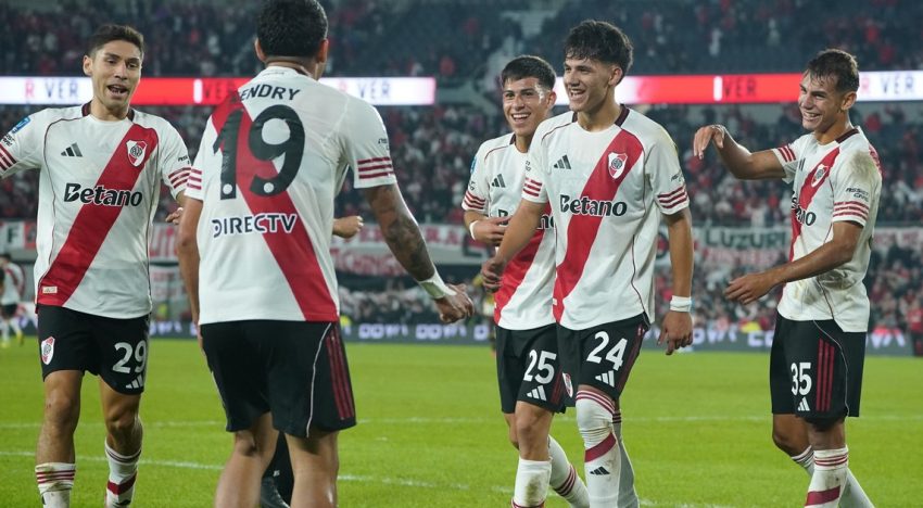 Así están las tablas del Torneo Apertura y los cruces de octavos: Independiente podría chocar con River pero antes se juega la clasificación con San Lorenzo