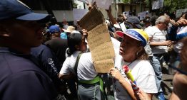 La consigna que resonó en los oídos de los funcionarios de la PNB en Caracas este #1May (VIDEO)