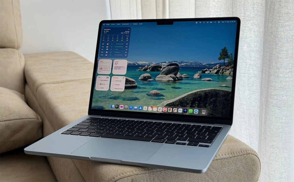 Esta mochila es justo lo que busco para llevar mi MacBook Air: tiene un compartimento a medida, pero no es ningún armatoste 