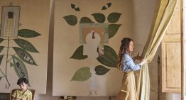 La casa-estudio, con más de 200 años de antigüedad, de la artista neoyorquina Louise Despont, en un pueblo de Mallorca: «Es una casa feliz, sencilla, hay paz y tiempo; disfrutamos de cosas simples como el calor del brasero del patio por la noche o comer los nísperos del árbol»