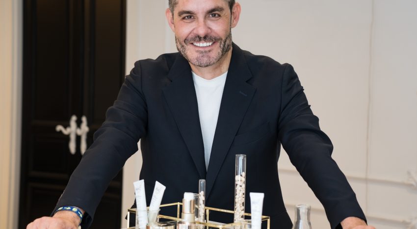 David Fernández, «El  retinol, la Vitamina C y el ácido hialurónico son los ingredientes con más evidencia científica sobre la piel»