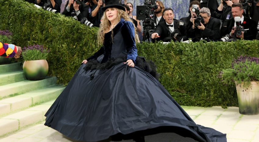 Este no es sólo el primer vestido de Zara en pisar la alfombra roja de la Met Gala 2026 también es el primer adelanto de la colección de John Galliano