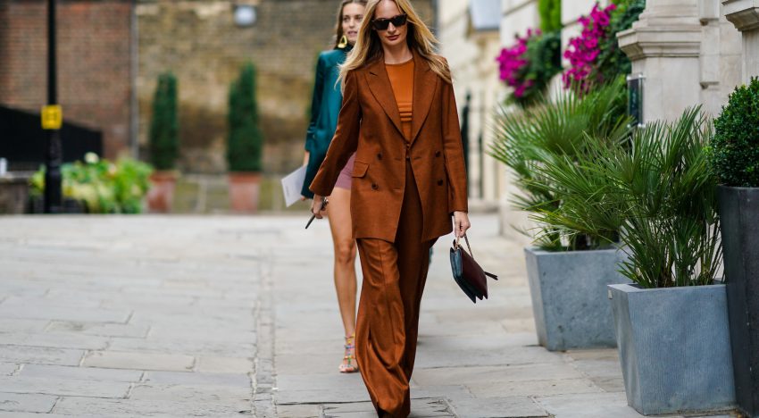 Aplica la técnica de las bases de la estilista Allison Bornstein para crear un nuevo look desde cero y vestir siempre bien