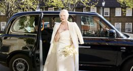 La novia danesa que se casó con un traje comprado online de segunda mano sin probárselo  y un velo de Etsy