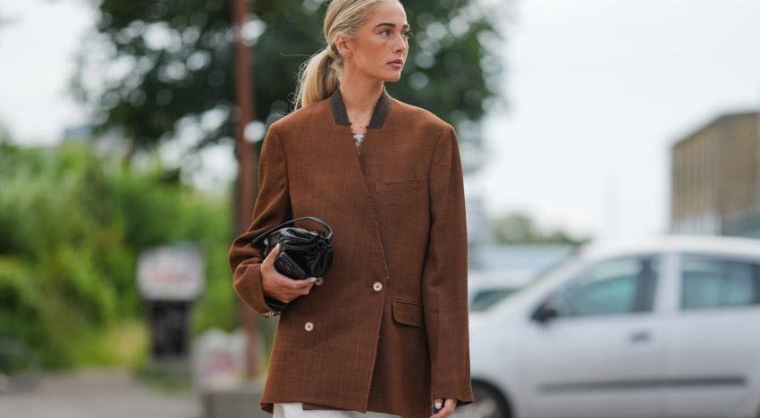 Las 5 chaquetas de entretiempo de Zara que me resuelven mis looks estos días de regular tiempo