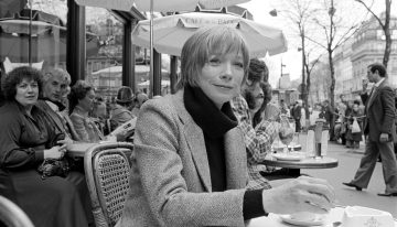 Shirley MacLaine, la sagaz pelirroja que desafió a Hollywood, protagoniza un documental que repasa todas las reinvenciones de su carrera