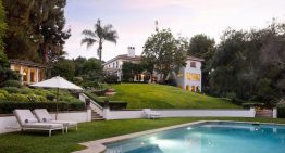 Así es la mansión que Angelina Jolie vende en Los Angeles: 6 dormitorios, 11 baños y casa de té
