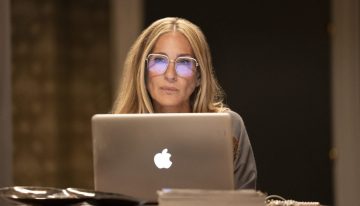 De Carrie Bradshaw a Andy Sachs, ¿por qué las chicas más cool (del cine y de la televisión) siempre son periodistas?