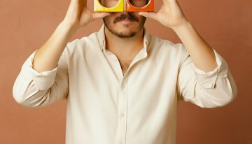 Alejandro Cateto, interiorista: «Uno de los errores más frecuentes es diseñar en serie, olvidando quién va a vivir ahí. Hay demasiado miedo al carácter o a la emoción»