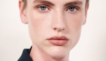 María Nebrera, maquilladora:  «Si aplicas primero la base de maquillaje, conviene dejar libre la zona donde irá el corrector para no saturarla con demasiadas capas»